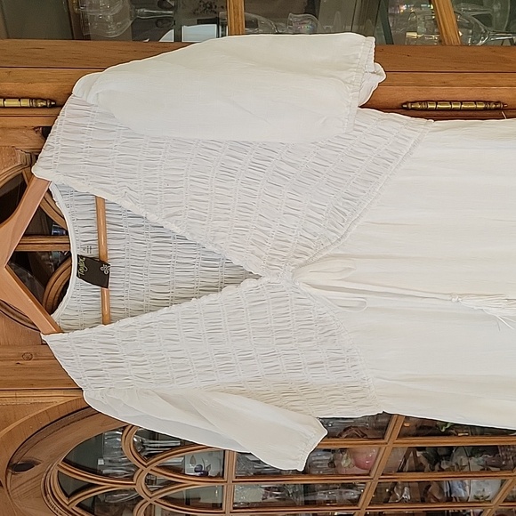 Taylor Maxi Dress - Picture 2 of 9